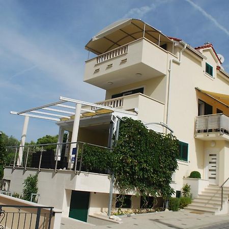 Apartments Villa Lili Lovetovo Vodice Exterior foto